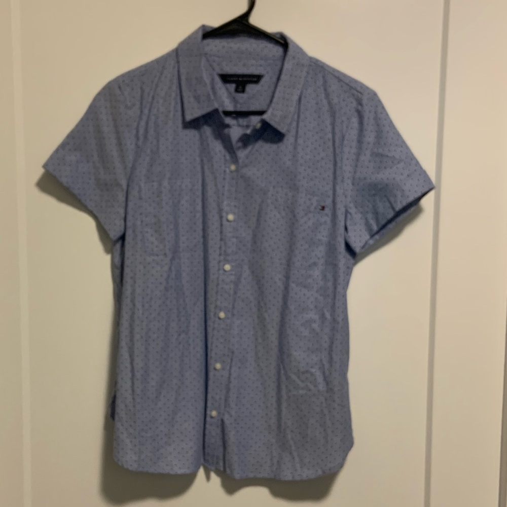 Polka dot shirt sleeve button down size M